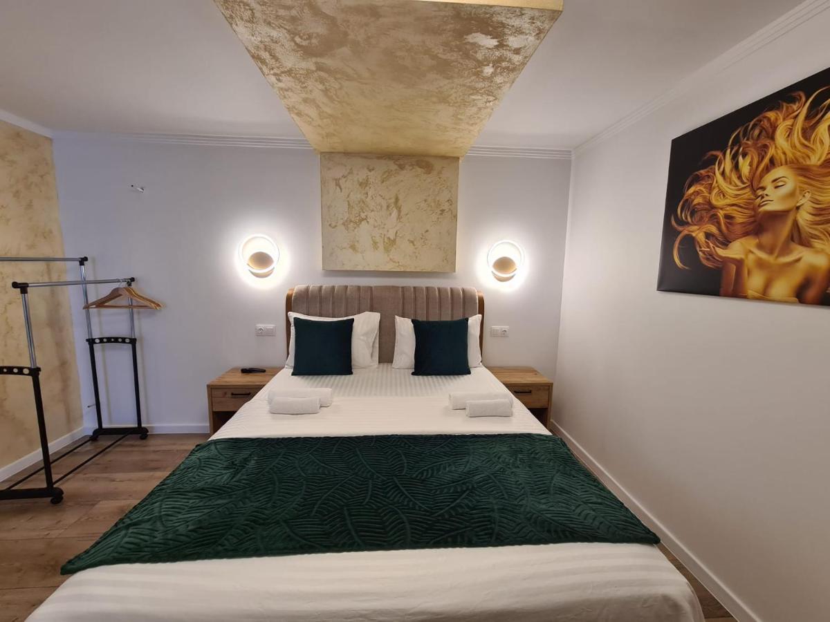 Bella Vista Bungalow Turda Esterno foto